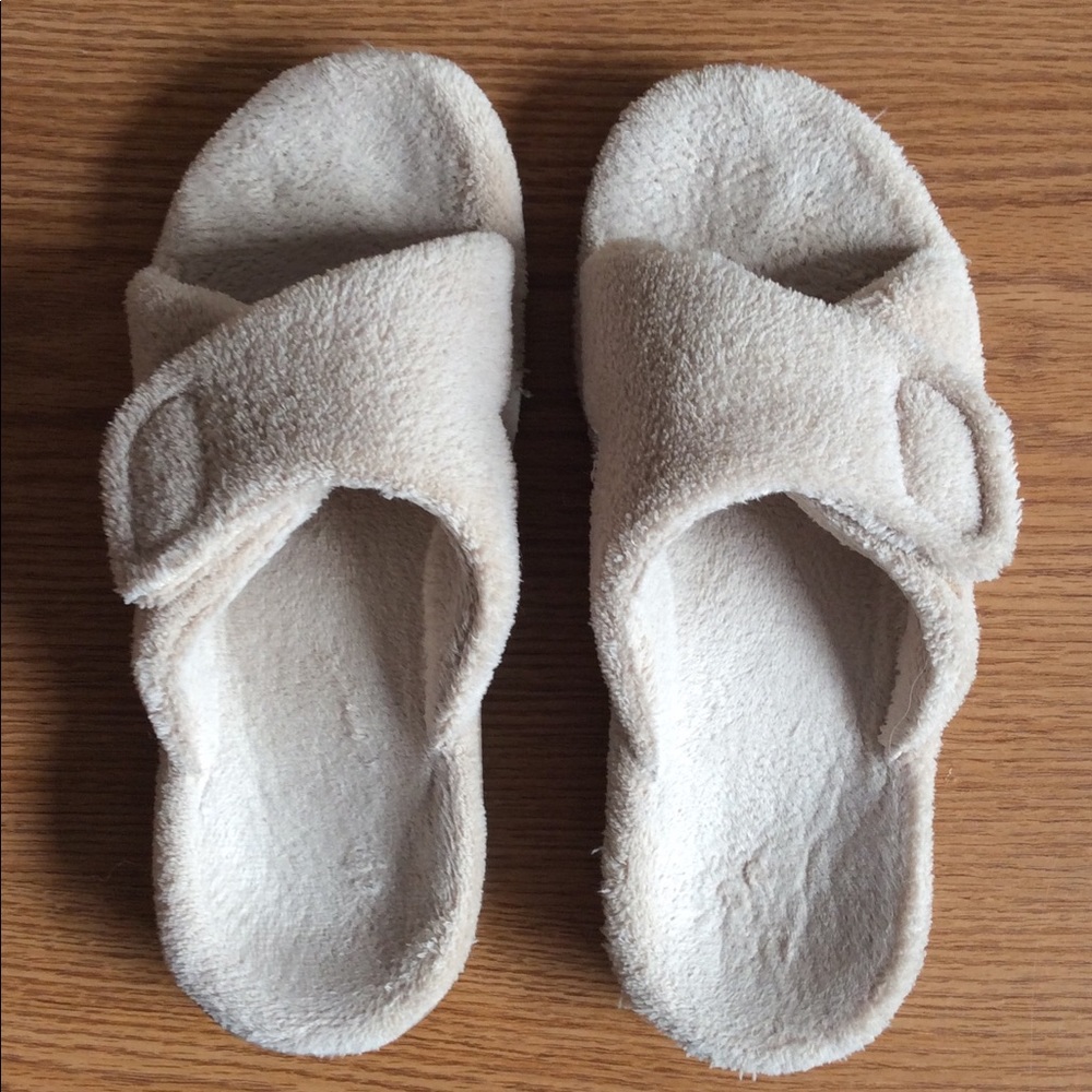 Vionic Relax Slippers-Tan